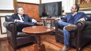 La UCR santafesina busca definir su rol opositor a Perotti