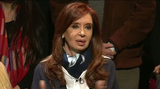 Cristina no votó y culpó a Aerolíneas