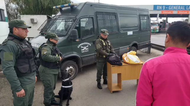 Bullrich compartió un video detallando el operativo en el que Gendarmería encontró 10kg de cocaína pura