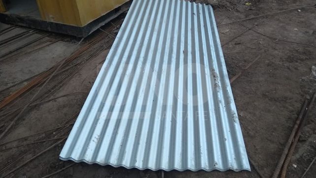 Sorprendió a un sujeto robando en una obra y lo entregó a la policía