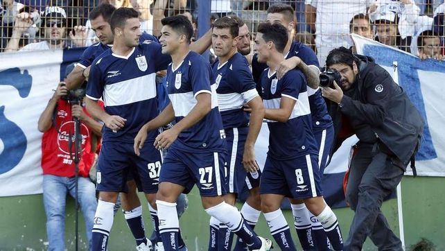 Agrandado. El equipo de Alfaro ganó todos los partidos oficiales este año.
