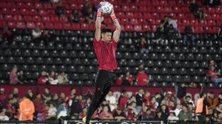 En Newells hay tres arqueros: Arias, Barlasina y Reinatti. ¿Irá a buscar a otro para encarar el Clausura?