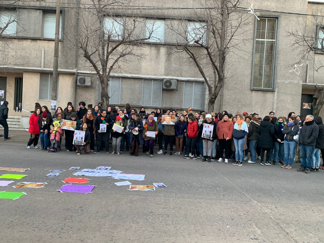 El pasado viernes, un centenar de vecinos marcharon hacia el Sagrado Corazón pidiendo el esclarecimiento de los casos de abusos denunciados.