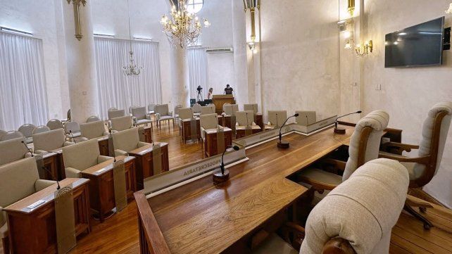 Prevén reducir un 25% la tasa de alumbrado público en Paraná