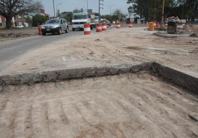 Metrofe: avanza la obra de transformación de avenida Blas Parera