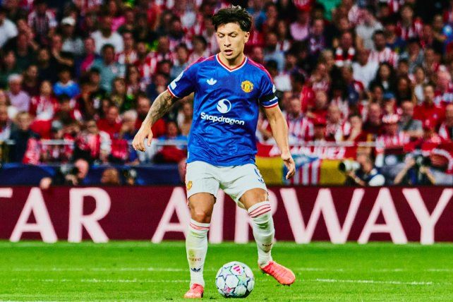 Lisandro Martínez fue duro con la dirigencia de Manchester United tras la derrota en Champions League.