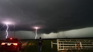 Al menos cinco muertos por nuevos tornados en el estado de Oklahoma