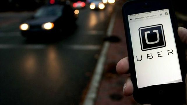 Comi aseguró que el debate sobre Uber que hoy se abre en la ciudad ya se ha dado en otros lugares del mundo