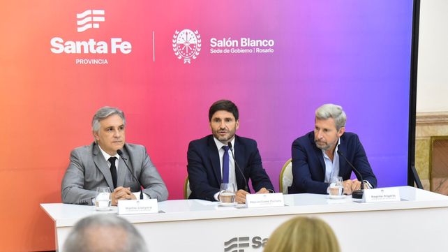 Los gobernadores Pullaro, Llaryora y Frigerio se hicieron eco del reclamo de los productores por las retenciones.