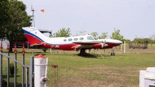 Denuncian que la defensa mintió sobre el avión de la subasta pública en Santa Fe