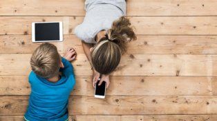 ¿A qué edad los chicos deben tener su propio teléfono celular?