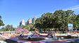 El parque Norte combina el uso cotidiano de los vecinos con la circulación de visitantes que se acercan especialmente los fines de semana, cuando funciona la feria.