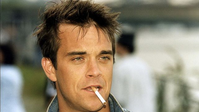 Robbie Williams atraviesa duro momento por sus excesos