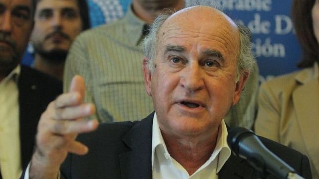 Oscar Parrilli dijo que la sociedad eligió a Javier Milei por la “decepción” que sintió con la gestión de Alberto Fernández.