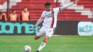 Newells anunció la rescisión de un contrato y el pago de una deuda de la DC anterior