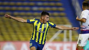 El defensor canalla Facundo Almada está en México con el fin de cerrar la cesión a préstamo con cargo.