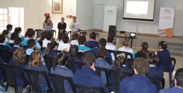 “El Concejo en Tu Escuela” continúa con su recorrido por los barrios de la ciudad