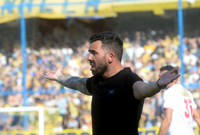 Tevez mostró un respaldo absoluto hacia sus jugadores y espera que los chicos le respondan.