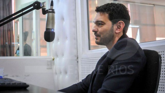 RADIO. Emanuel Gainza.