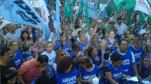 El gobierno provincial adelantó el pago a los docentes reemplazantes