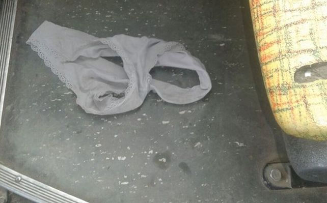 Se enamoró del chofer del colectivo y le regaló su bombacha