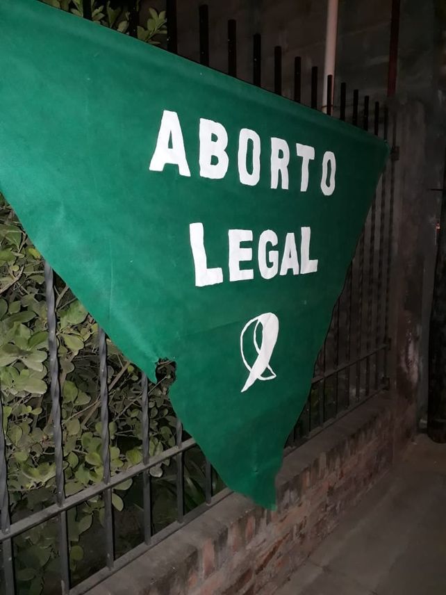 Preocupación por ataques contra consignas feministas en Santa Fe