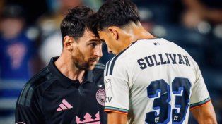 Messi reaccionó contra un rival: será investigado y podría haber una sanción