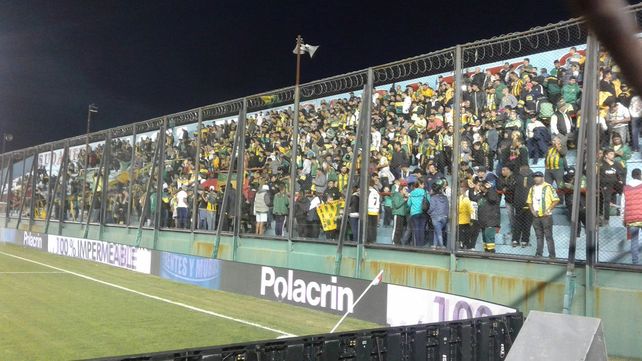 Aldosivi ascendió a la Superliga tras derrotar a Almagro en la final