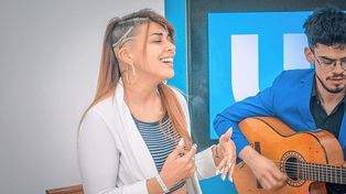 La voz femenina de Inefables en UNO