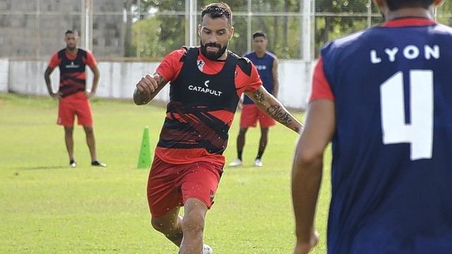 El exjugador de Vélez no podrá ser de la partida por una lesión. Se perfilaba para ser titular.