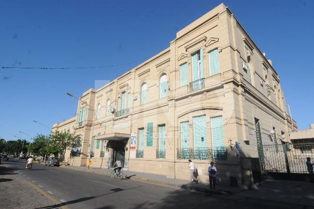 Cinco baleados y tres acuchillados en Santo Tomé y Santa Fe