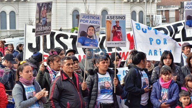 Perpetua para los cuatro, reclamó la familia de Ariel Domínguez en Tribunales