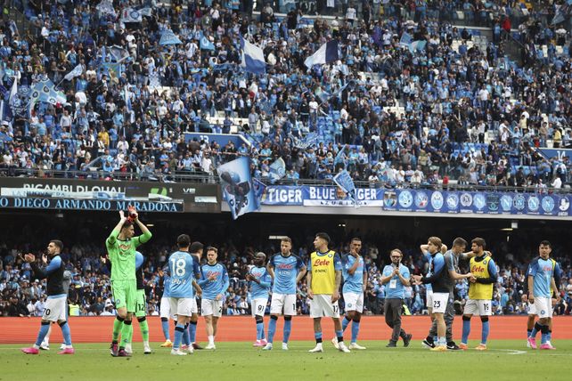Napoli desaprovechó la chance de salir campeón