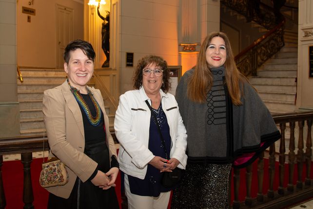 Candela Avendaño, Alicia Cutri y Celeste Avendaño  