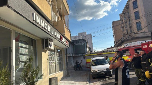El Incendio fue en una inmobiliaria del centro de Paraná