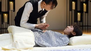 En Japón organizan un curioso concurso de embellecimiento de cadáveres