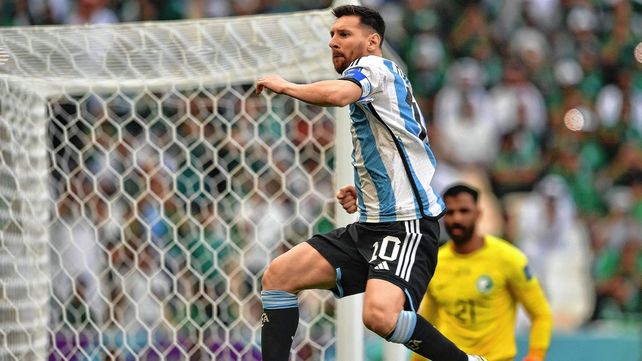 Messi abrió el marcador a través del punto penal.&nbsp;