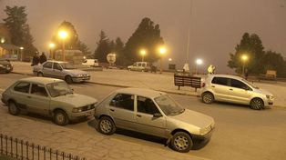 Se hizo de noche en varias ciudades del sur por las cenizas del volcán Calbuco