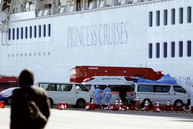 El argentino infectado en el crucero no tiene más el coronavirus