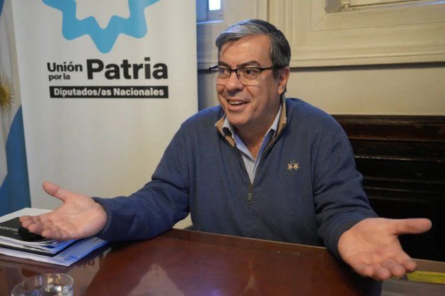 Germán Martínez: Los diputados necesitan un aumento inmediato en sus salarios