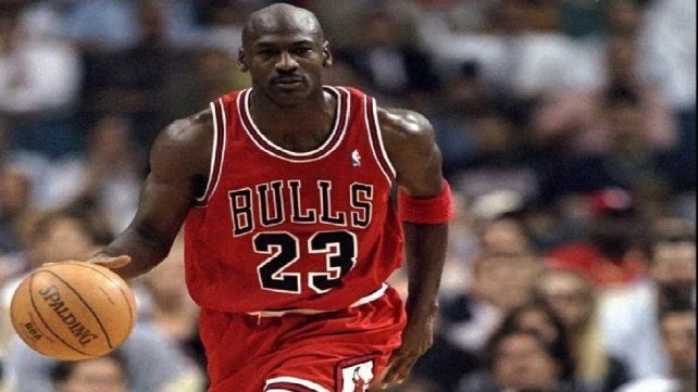 Se vendió una camiseta de Michael Jordan en una cifra récord