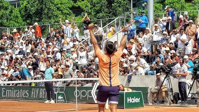 Genaro Olivieri hizo historia en su carrera personal al avanzar a la segunda ronda de Roland Garros.