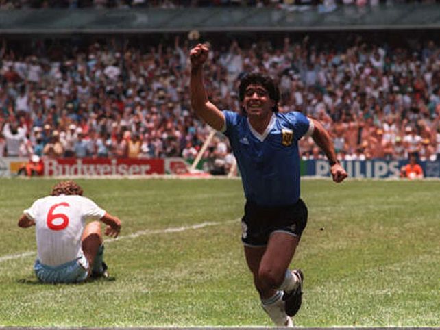Hace 28 años, Maradona anotaba el gol más lindo de los mundiales