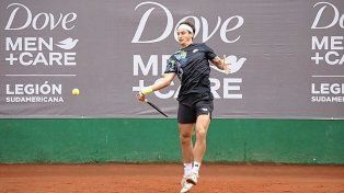 Ugo Carabelli avanzó a los cuartos de final en el Challenger de Montevideo