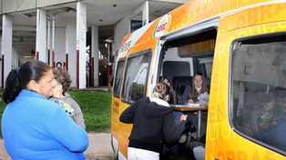 Plan Abre: la oficina móvil está hoy en barrio Santa Rosa de Lima