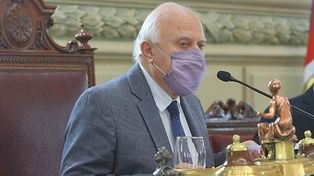 Miguel Lifschitz sigue en terapia intensiva pero con buen estado general de salud