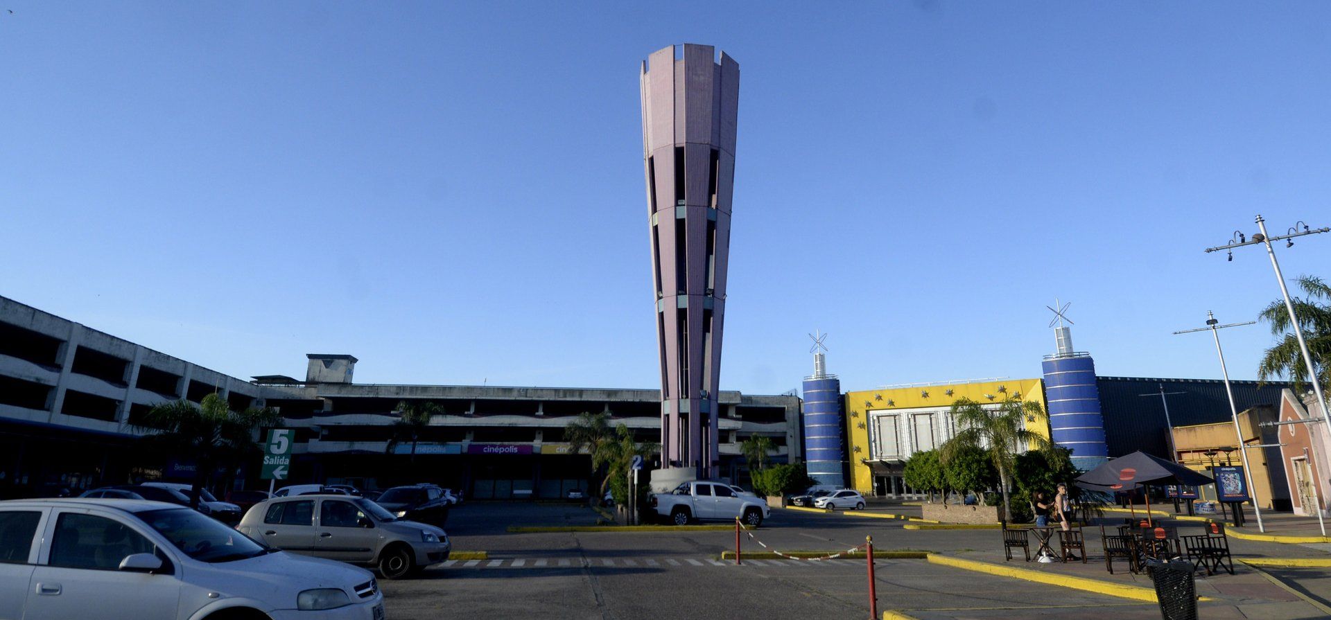 Rosario compite en el curioso Mundial de Tanques de Agua