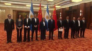 Cecilia Moreau en la gira que encabezó junto a Sergio Massa y Máximo Kirchner por China en junio.