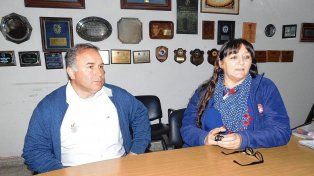 Isidro Ordoñez y Silvia Mill destacaron la importancia de la donación de la campaña de donación de sangre que se llevó a cabo en la sede de la USR.