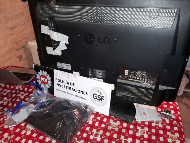 Recuperado. Parte del material secuestrado en los allanamientos.